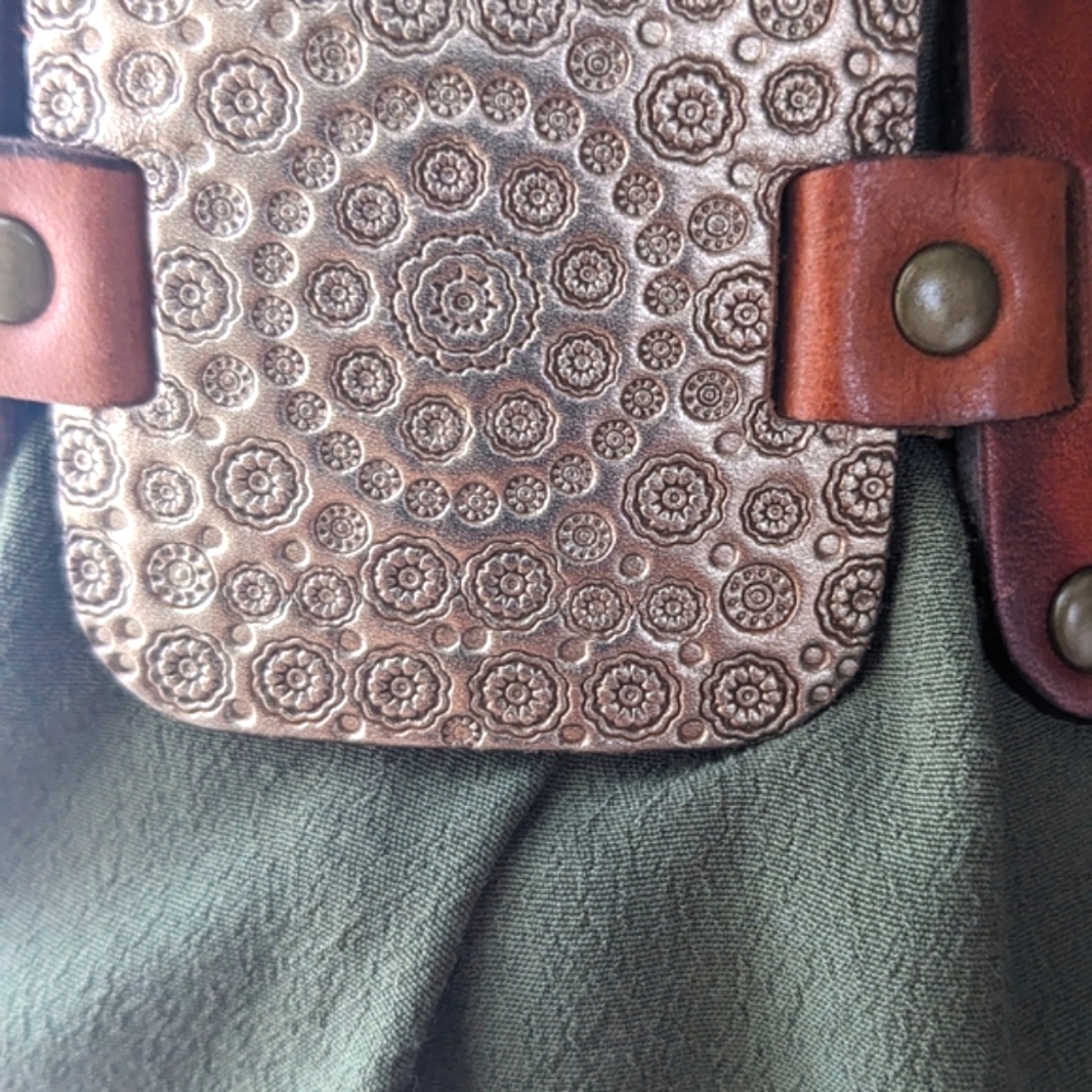Belt Leather Metallic Brown Patterned Squares - Picture 3 of 7